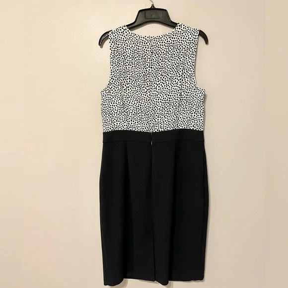 Talbots Black & White Polka Dot Dress Sz 12P - Picture 4 of 14